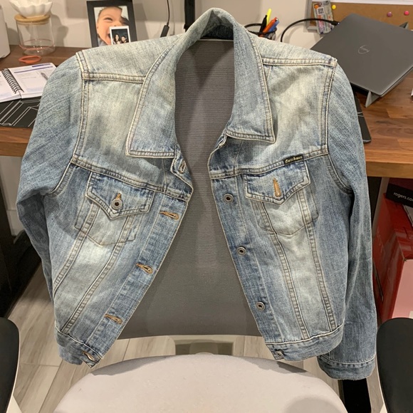 Guess Jean Jacket - Picture 1 of 3